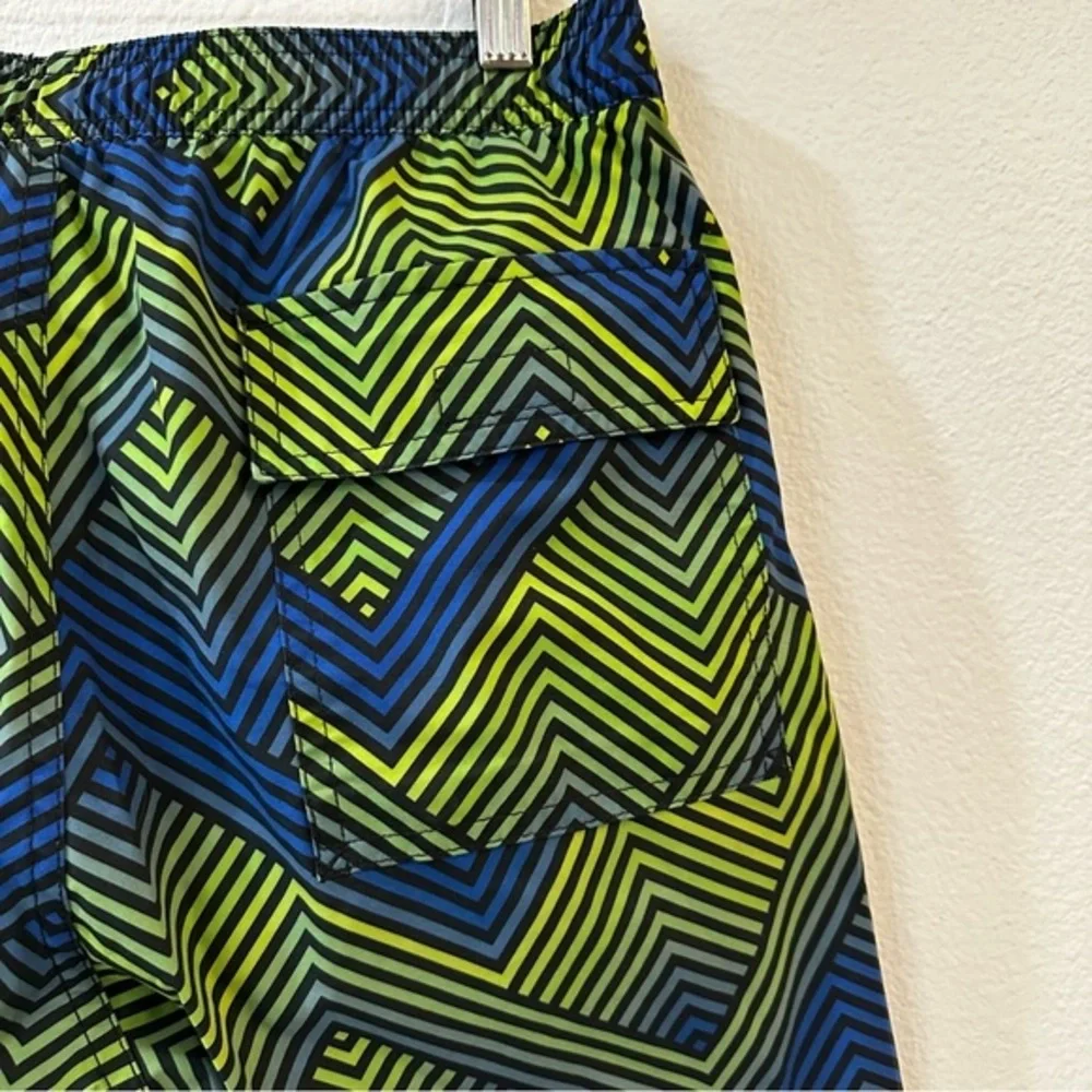 Psycho‎ Bunny Men's Adrian Chevron Zigzag Mesh Liner Swim Trunks Size Small